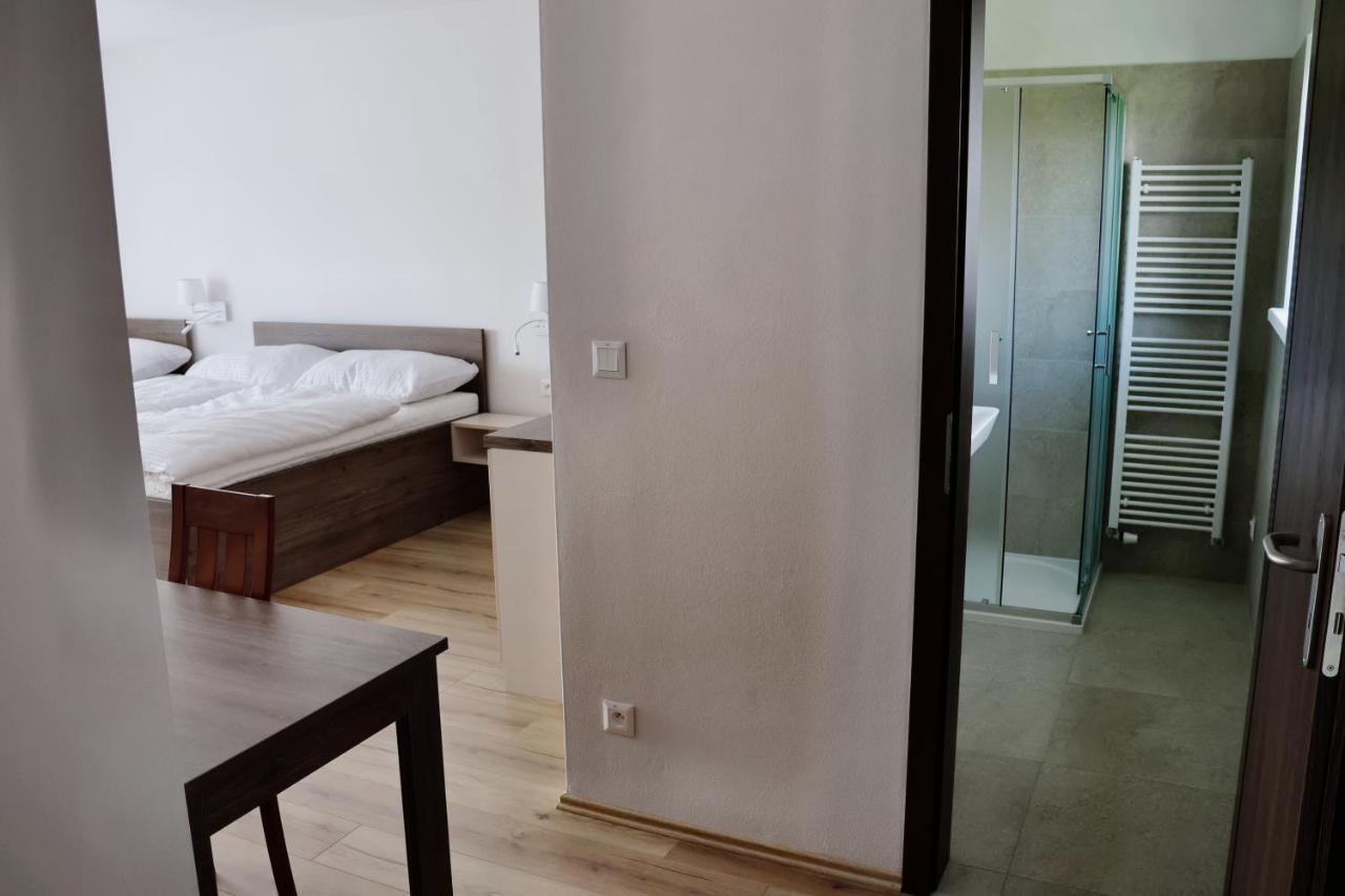 Zafir Otel Dunajská Streda Dış mekan fotoğraf