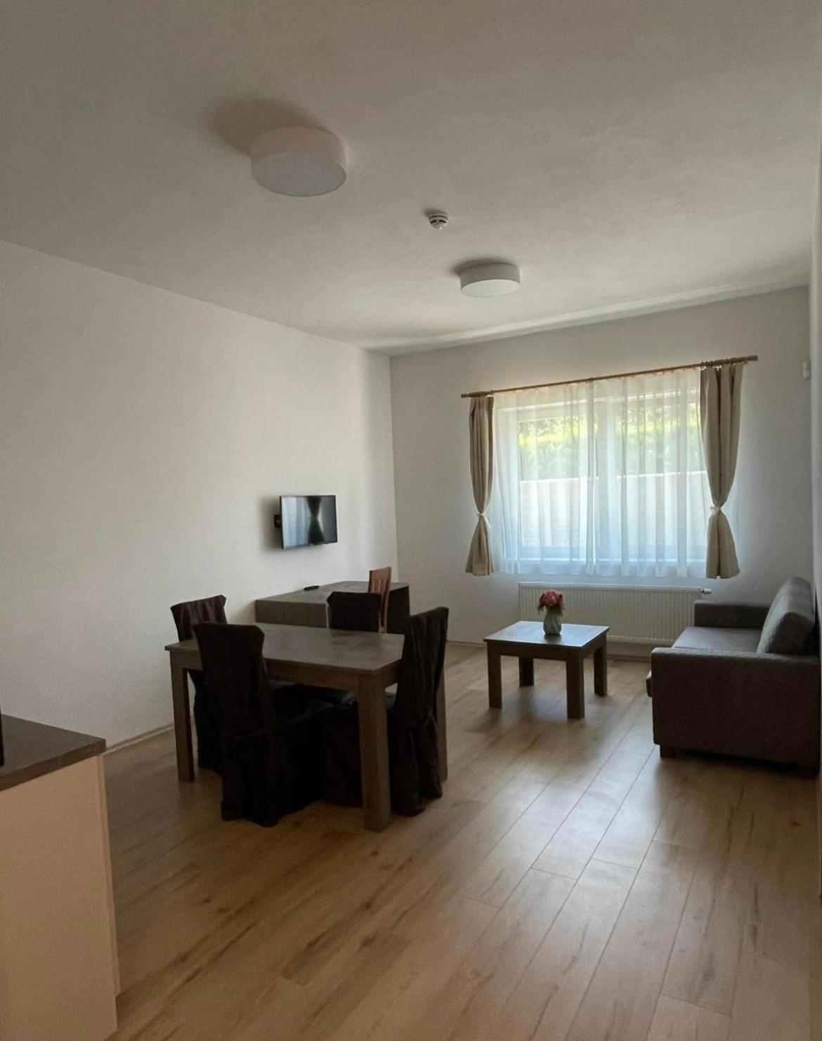 Zafir Otel Dunajská Streda Dış mekan fotoğraf